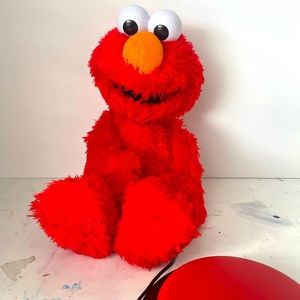 Switch adapted Elmo.